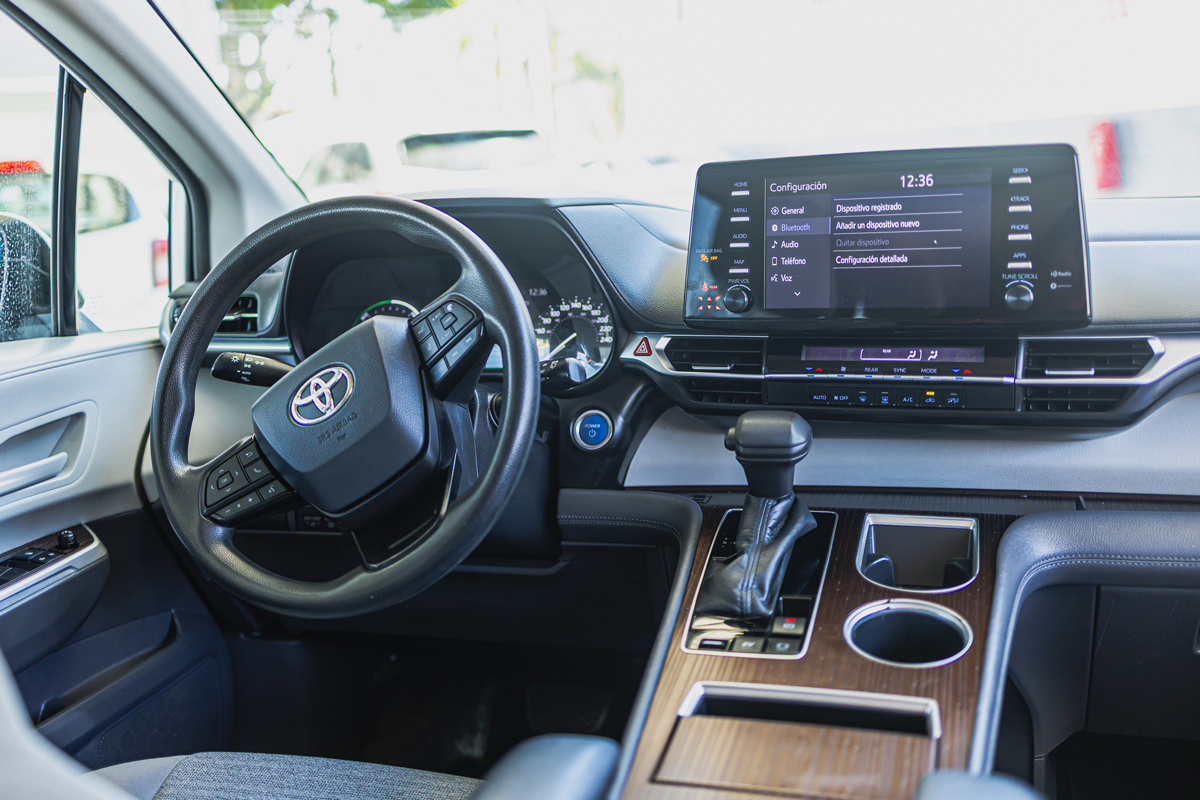 Toyota Sienna Hibrida 2022