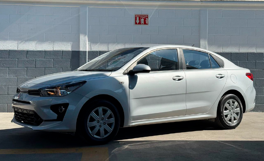 Kia Rio 2023