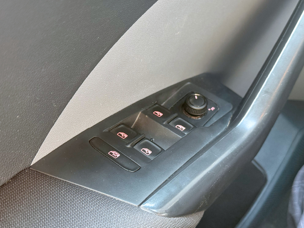 Volkswagen T-Cross 2024