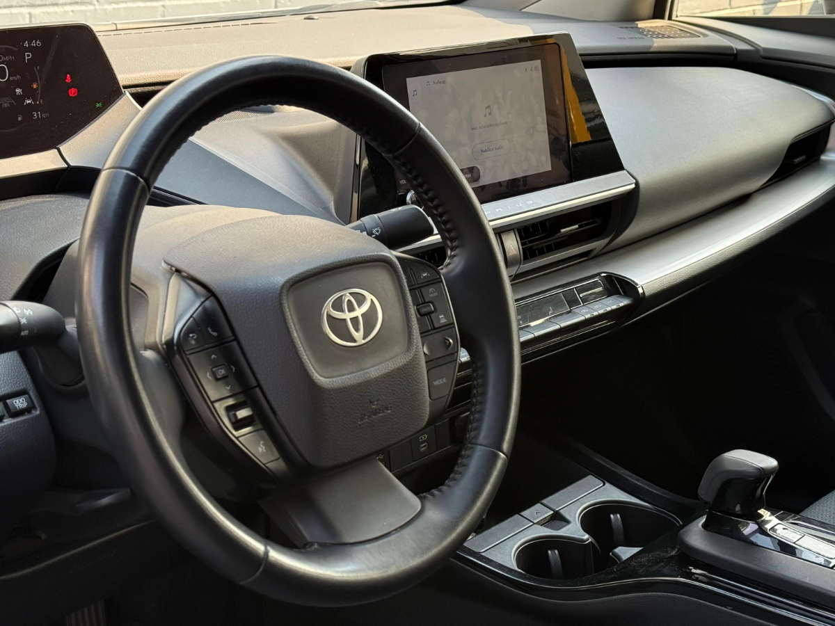 Toyota Prius 2024
