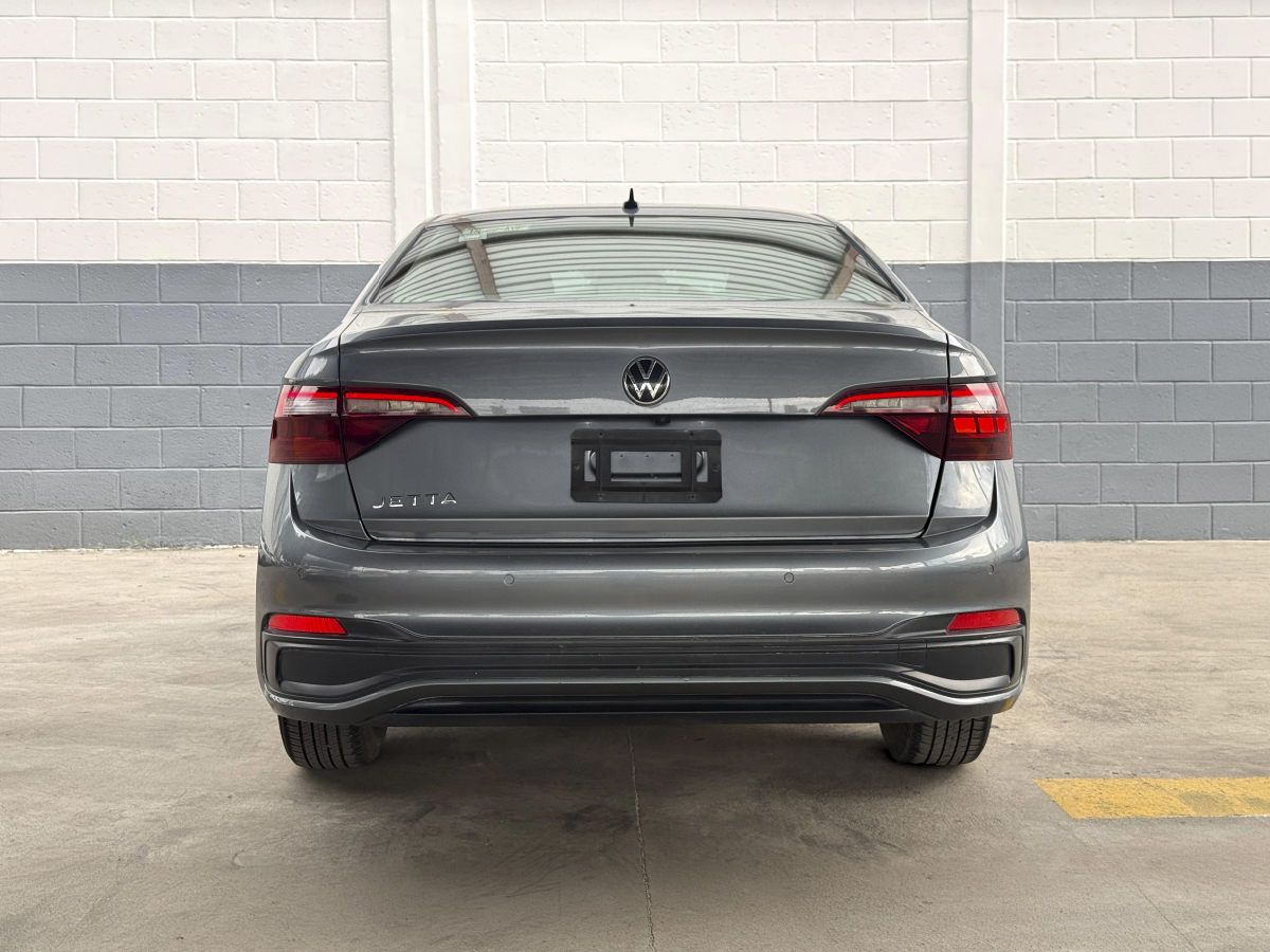 Volkswagen Jetta 2024
