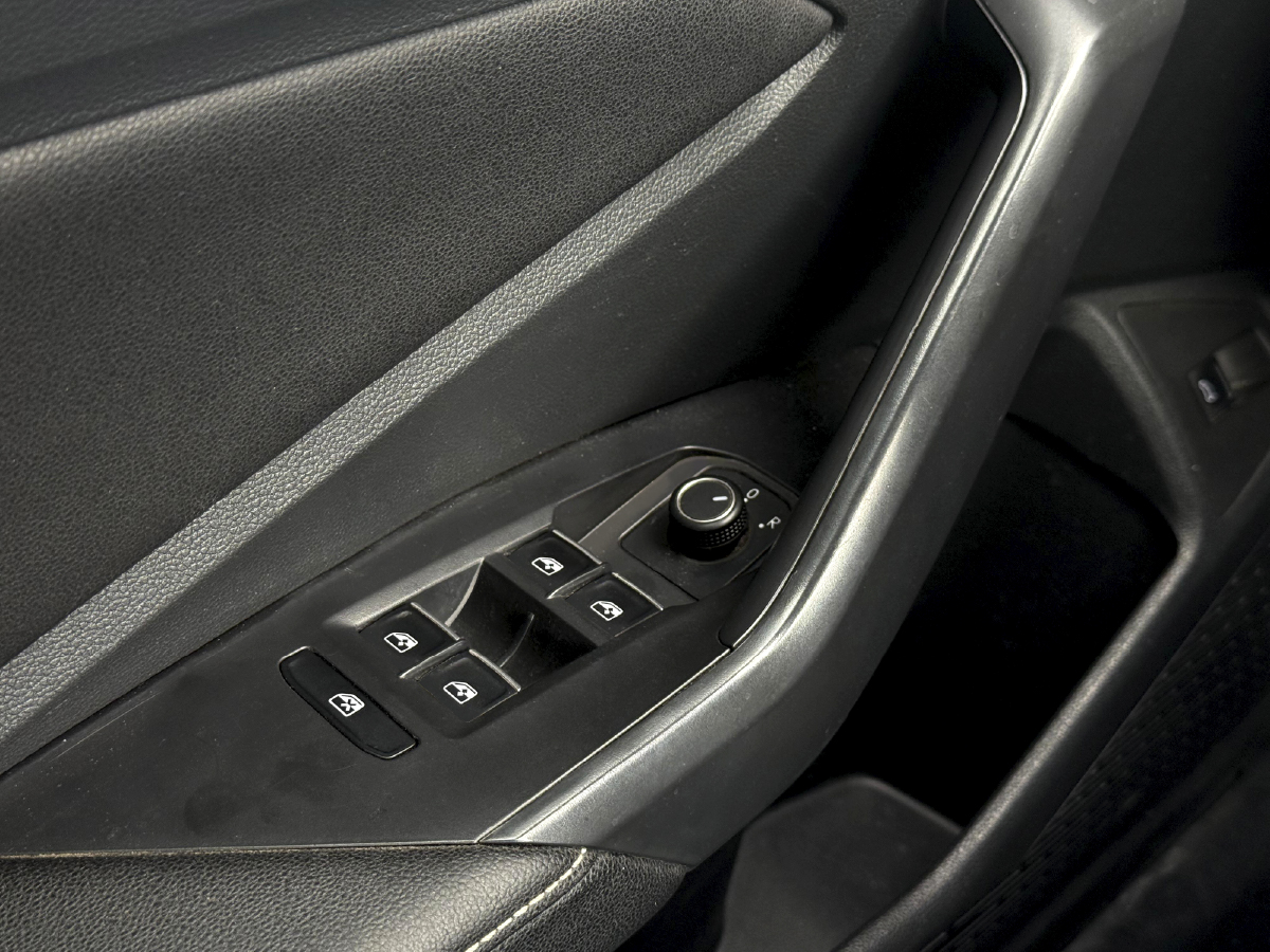 Volkswagen Jetta 2024