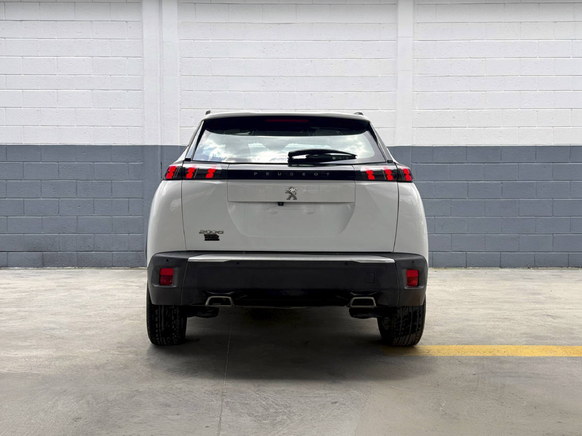 Peugeot 2008 GT 2023