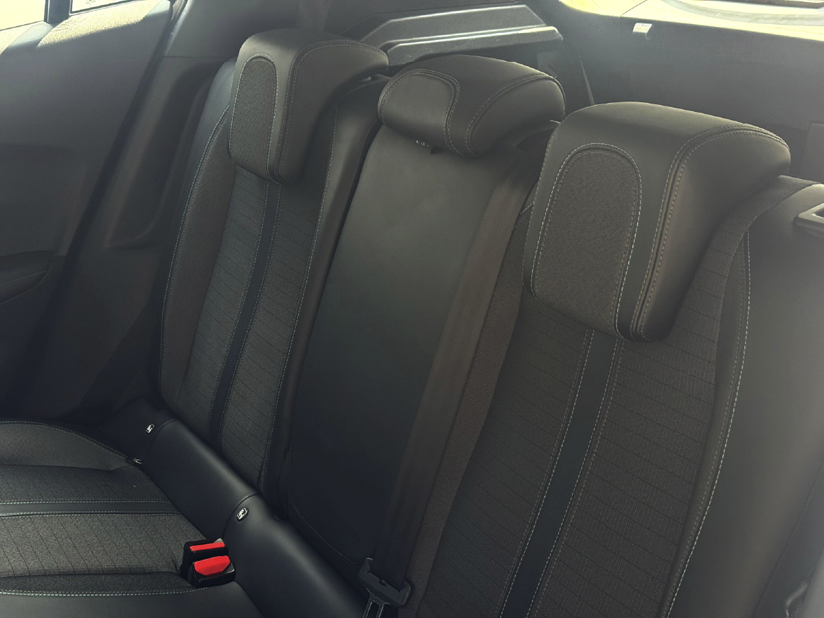 Peugeot 2008 GT 2023