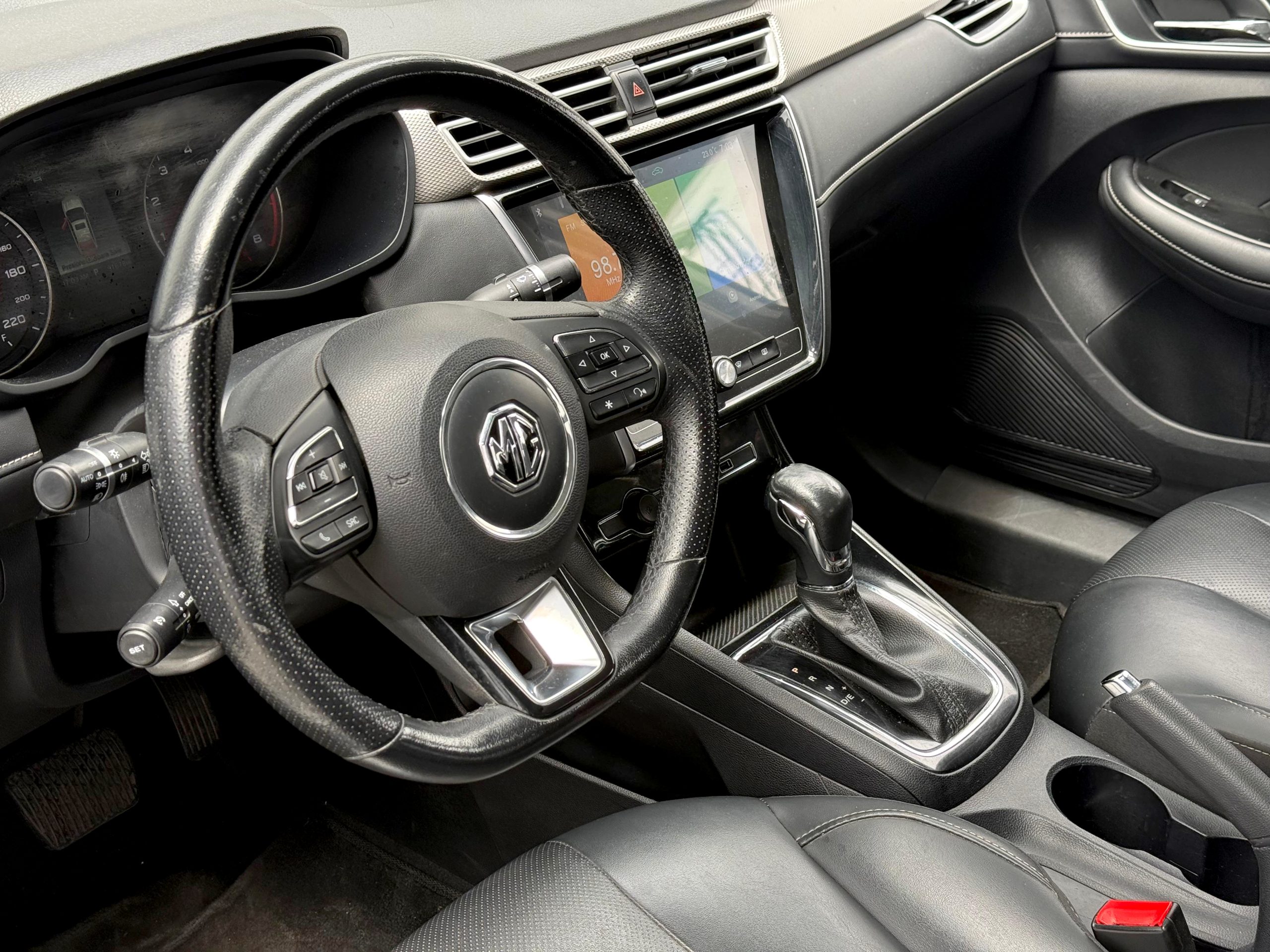 MG MG5 2022